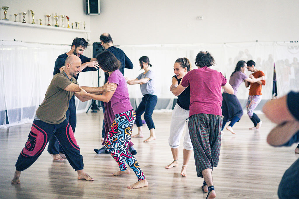 Dance as a Form of Play with Javier Cur (ARG)